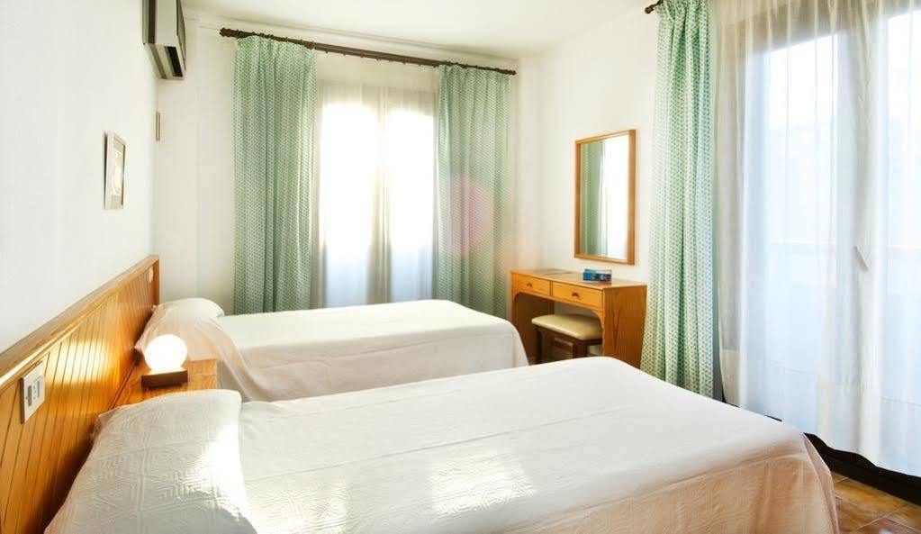 Apartamentos Bressol Port de Pollença Dış mekan fotoğraf